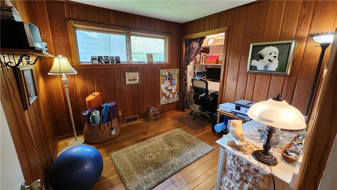 225 Brookview Drive, Irondequoit, New York image 20