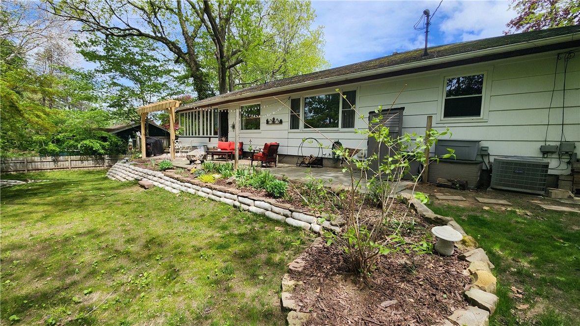 225 Brookview Drive, Irondequoit, New York image 44