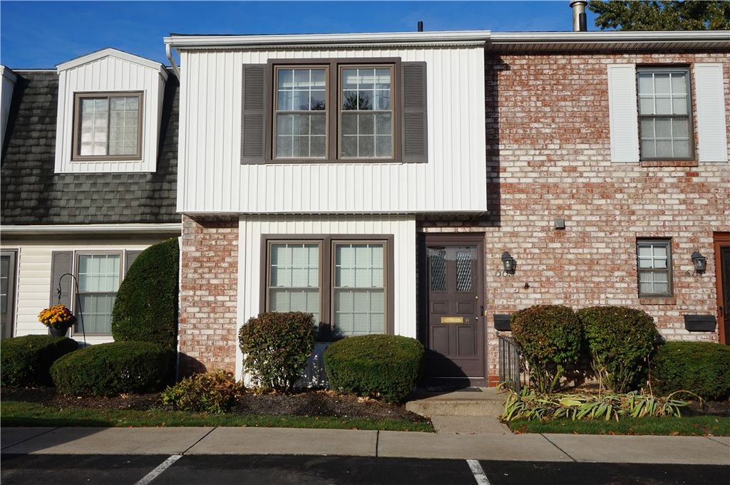 Photo of 663 French Road, Brighton, NY 14618 (MLS # R1644259)