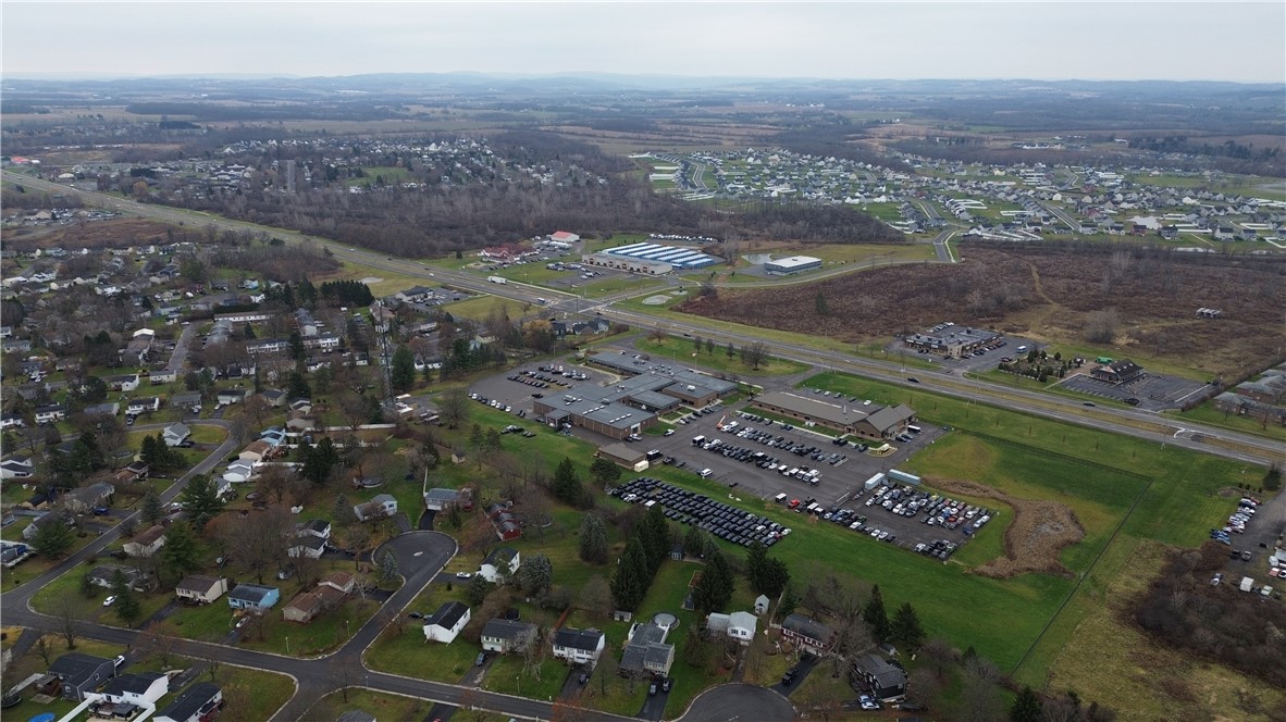 County Road 41, Farmington, New York image 9