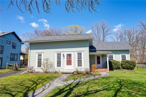 Homes For Sale - 50 Temple Street St<br/> Avon, NY 14414