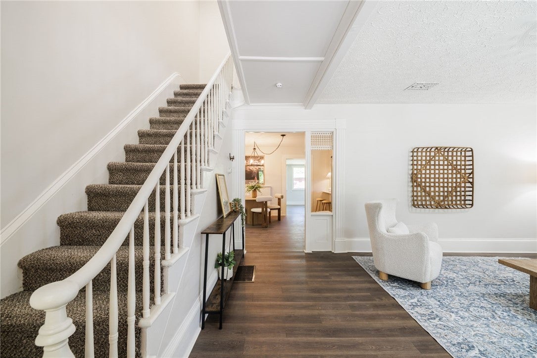 415 E Main Street