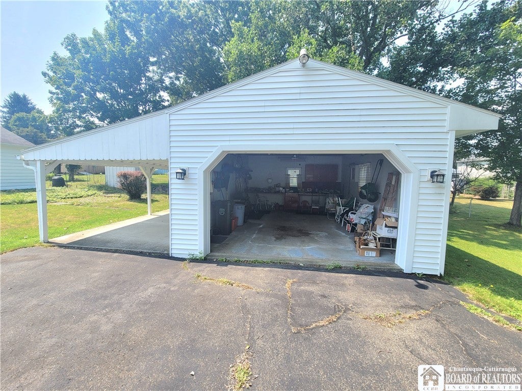 Photo of 354 Delaware Avenue, Jamestown, NY 14701 (MLS # R1707292)