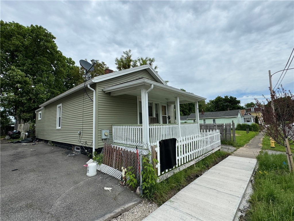 26 Wadsworth Street, Rochester, New York image 16