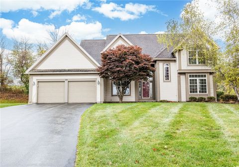 32 thrush field pittsford ny 14534