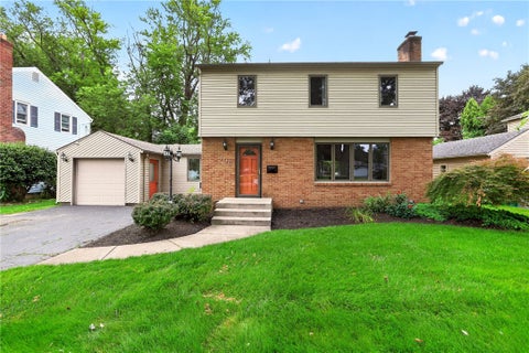 Homes For Sale - 106 Stonehenge Road<br/> Irondequoit, NY 14609