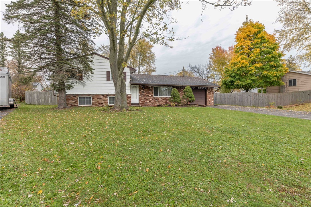 37 Golden Rod Lane, Henrietta, New York image 2