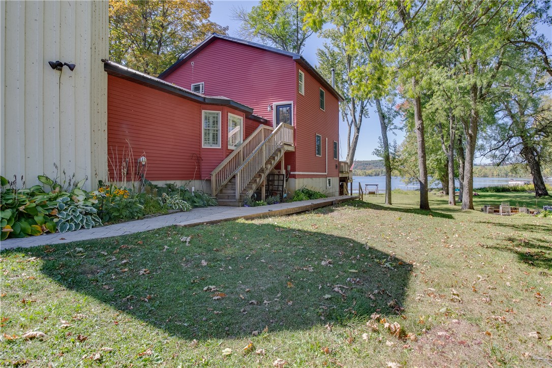 2575 County Highway 22