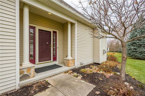 Photo for 1042 Chapelhill Drive