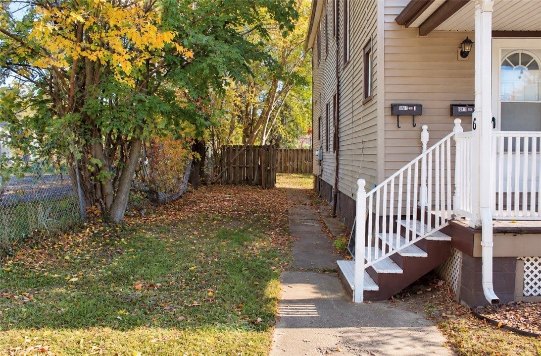 6 Caffery Place