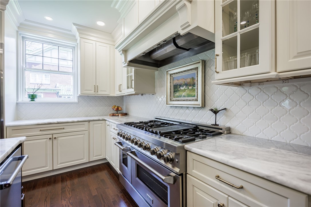 75 Southern Parkway