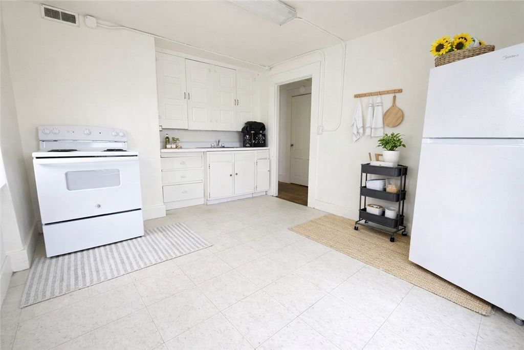 Photo of 110-112 Seneca St #5, Geneva City, NY 14456 (MLS # R1665338)