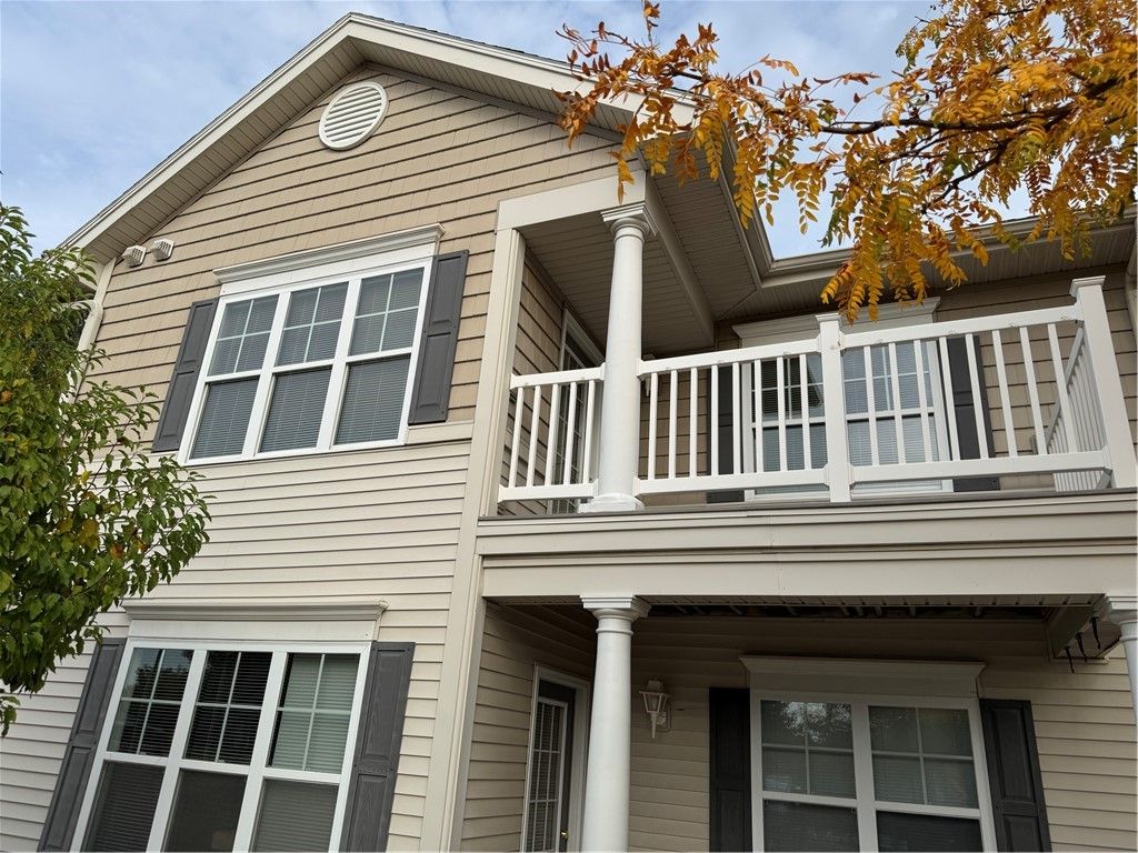 Photo of 808 Farmstead Court, Chili, NY 14428 (MLS # R1683964)