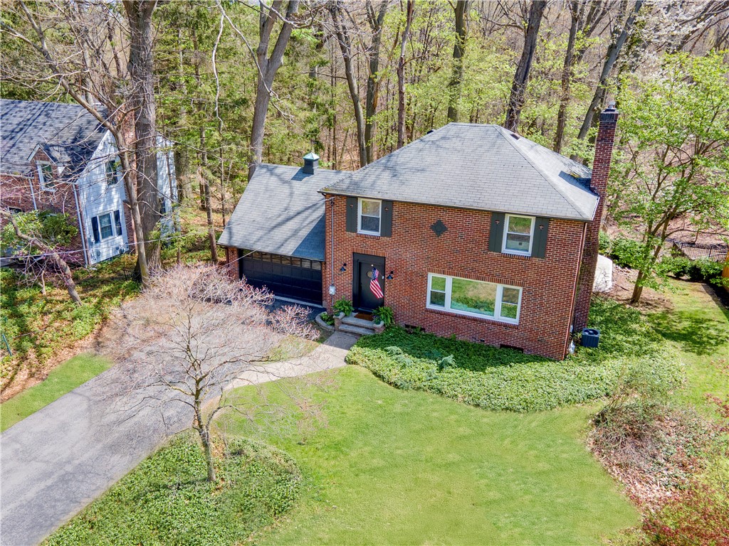 288 Oakridge Drive, Irondequoit, New York image 3