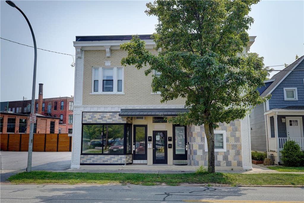 Photo of 167 Atlantic Avenue #4, Rochester, NY 14607 (MLS # R1695865)