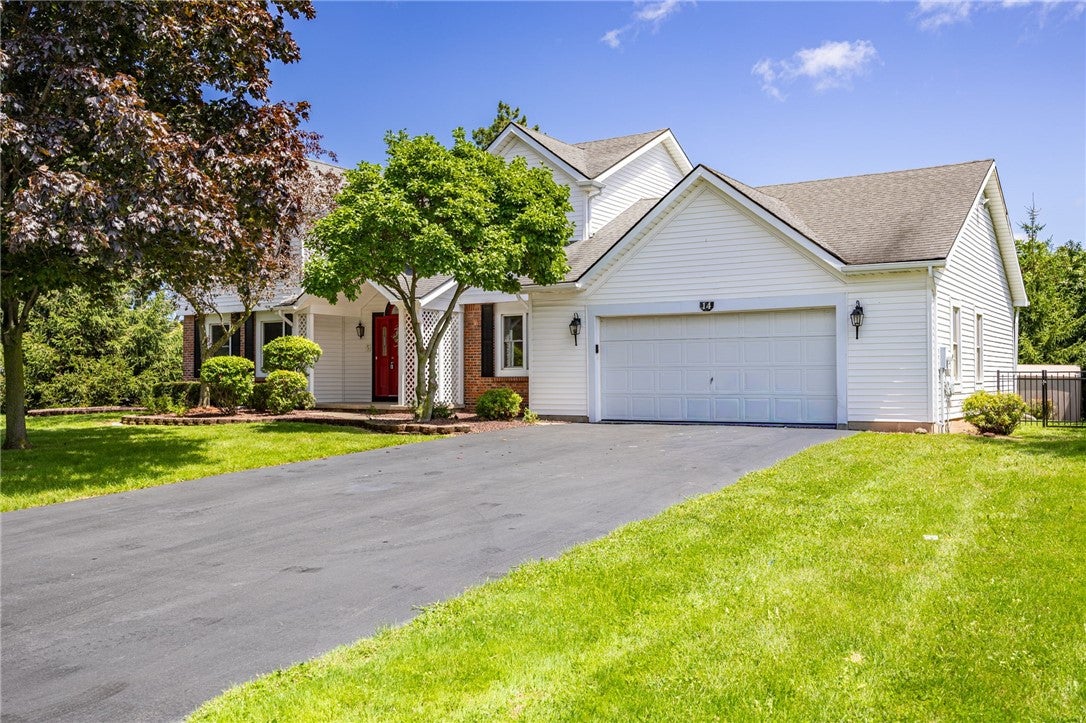 14 Silver Fox Circle