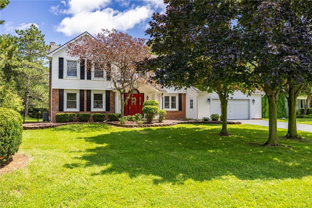 14 Silver Fox Circle