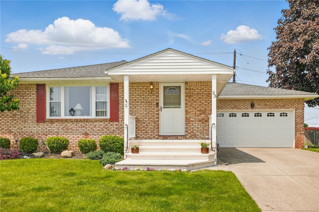 23 Armond Lane, Cheektowaga, New York image 1