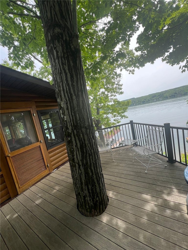 11740 W Lake Rd.