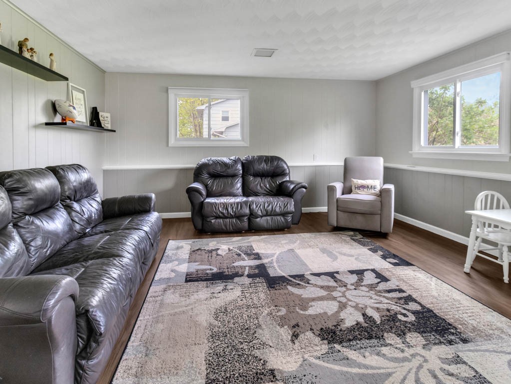 163 Lyncourt Park, Greece, New York image 16
