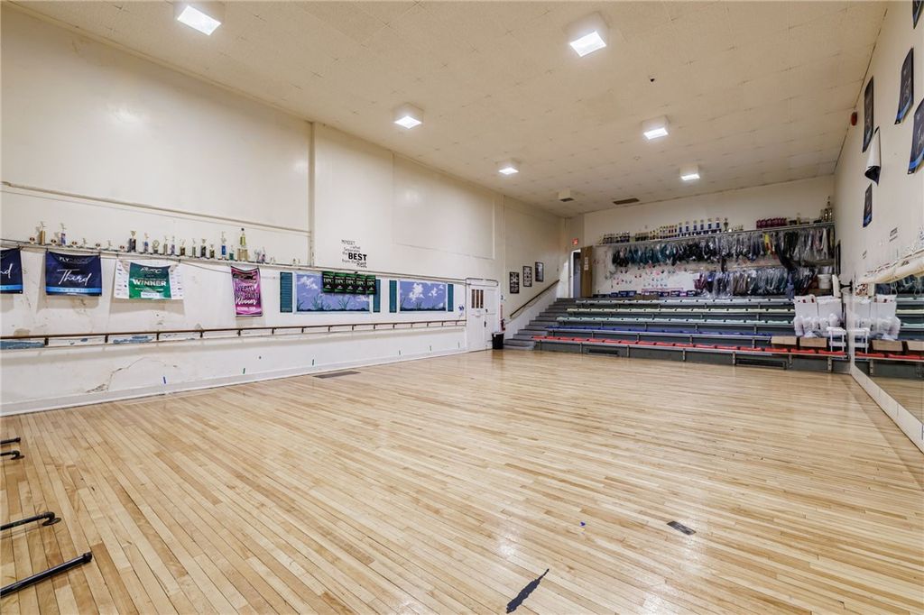 Photo of 67 Lyell Ave, Ogden, NY 14559 (MLS # R1674366)