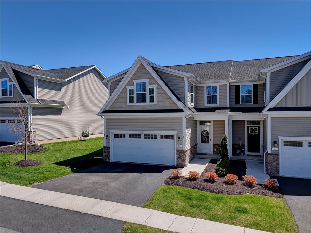 65 Midlakes Drive
