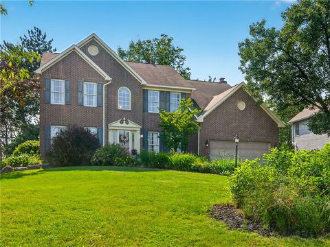 Homes For Sale - 3173 Valley Drive<br/> Wayne County, Walworth, NY 14568