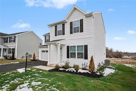 Tiny photo for 8 Trailhead Road, Henrietta, NY 14467 (MLS # R1655230)