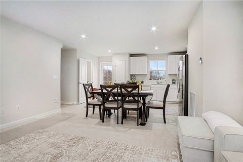 Tiny photo for 8 Trailhead Road, Henrietta, NY 14467 (MLS # R1655230)