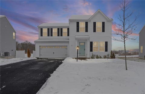 Photo for 8 Trailhead Road
