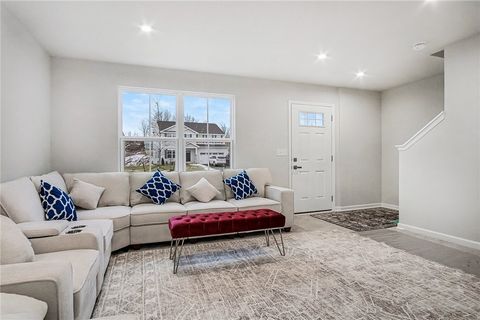 Tiny photo for 8 Trailhead Road, Henrietta, NY 14467 (MLS # R1655230)