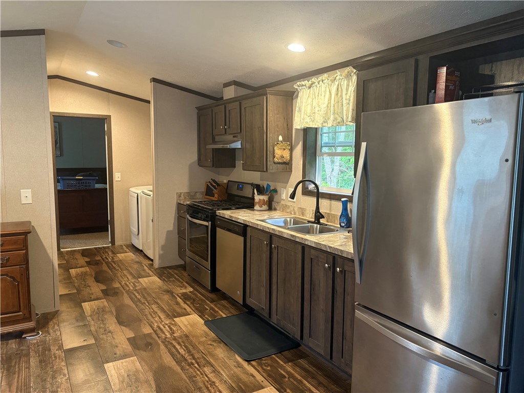 2014 Factory Hollow Road #5, West Bloomfield, New York image 5