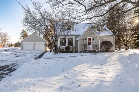 Photo of 4857 W. Ridge Road, Parma, NY 14559 (MLS # R1654099)