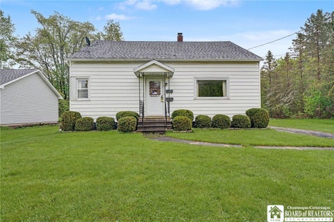 Homes For Sale - 324 Queen Street<br/> Cattaraugus County, Olean, NY 14760