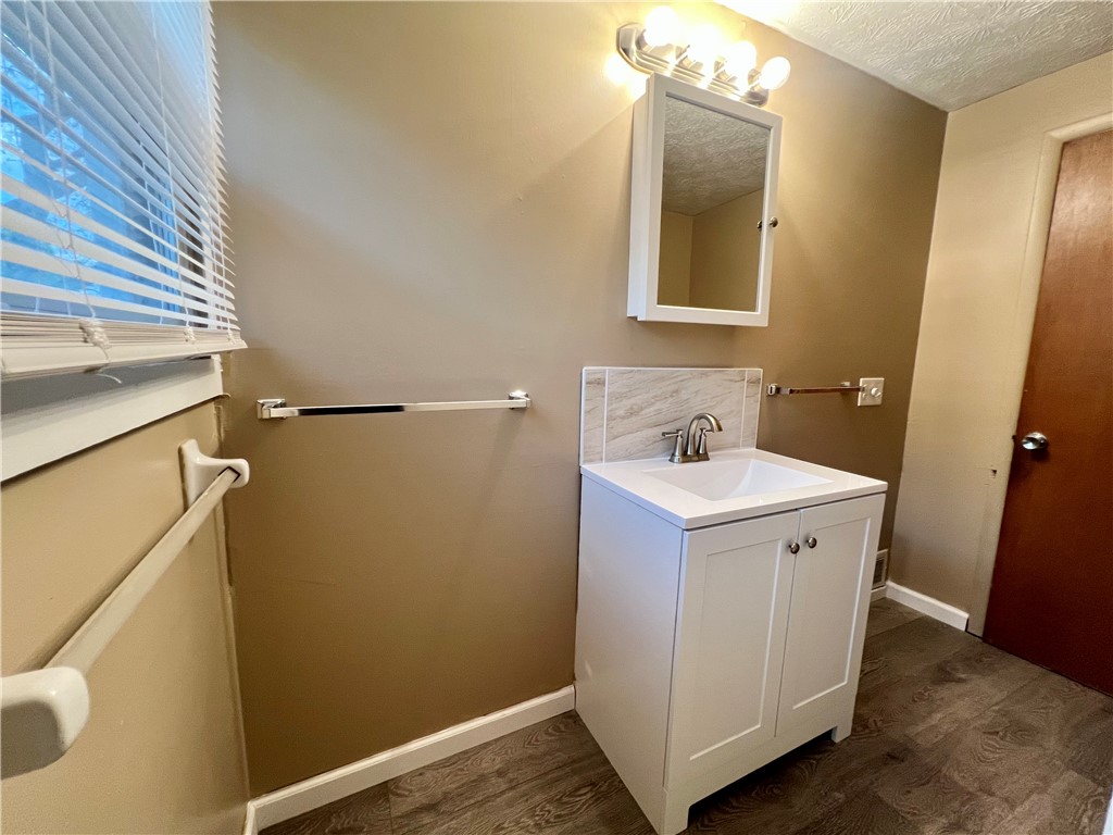 9 Quamina Dr Dr, Rochester, New York image 18