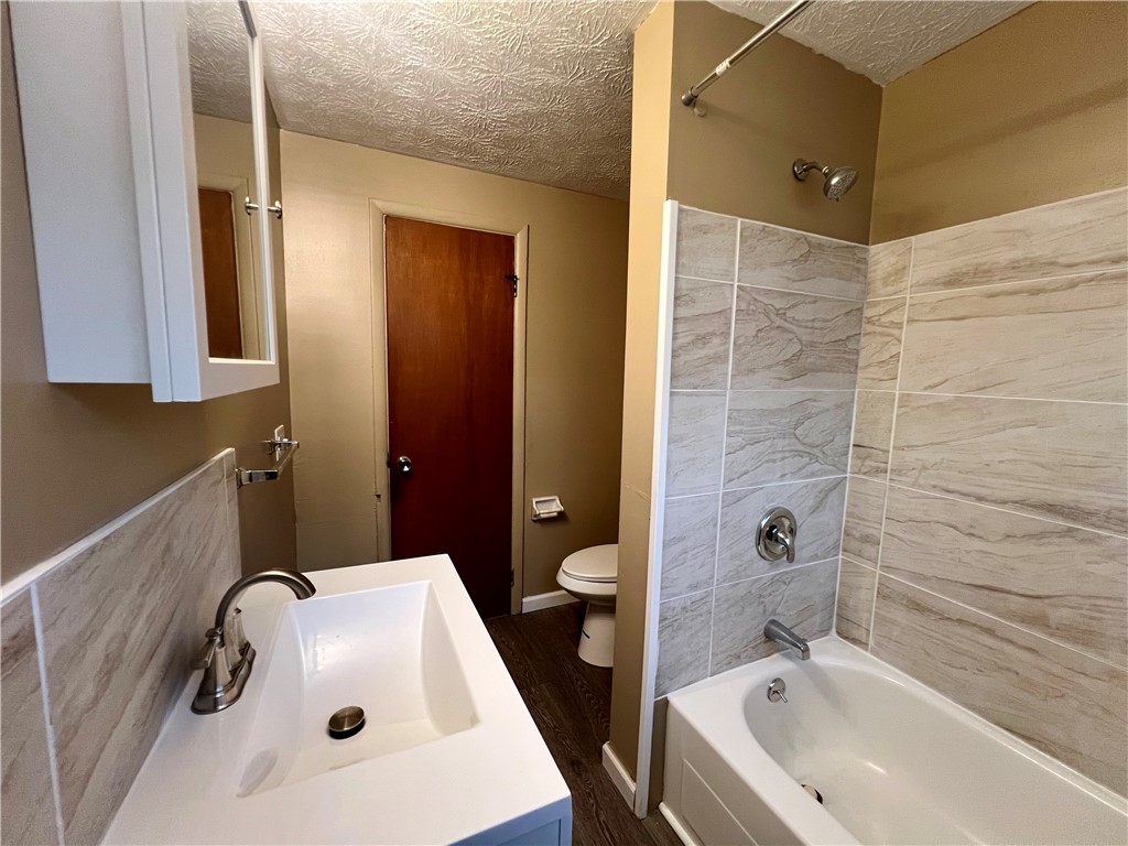 9 Quamina Dr Dr, Rochester, New York image 13