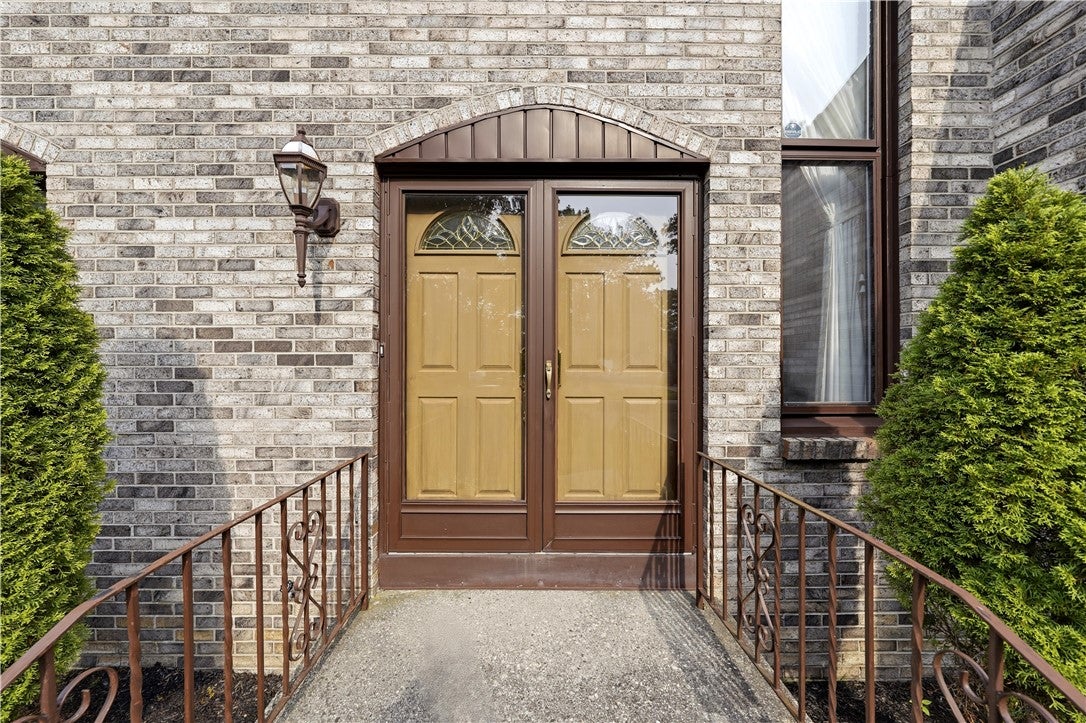 171 Sprucewood