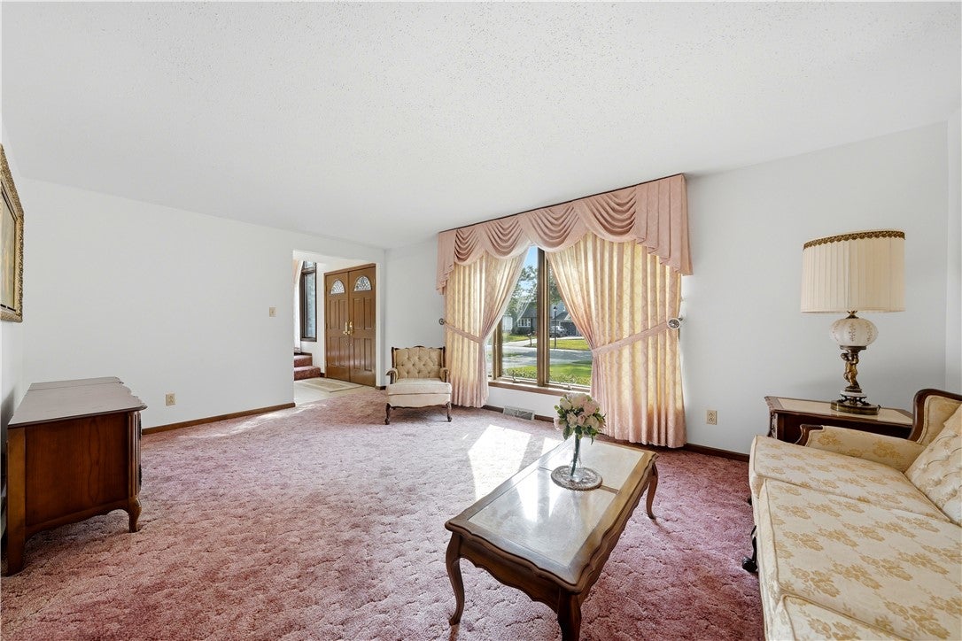 171 Sprucewood