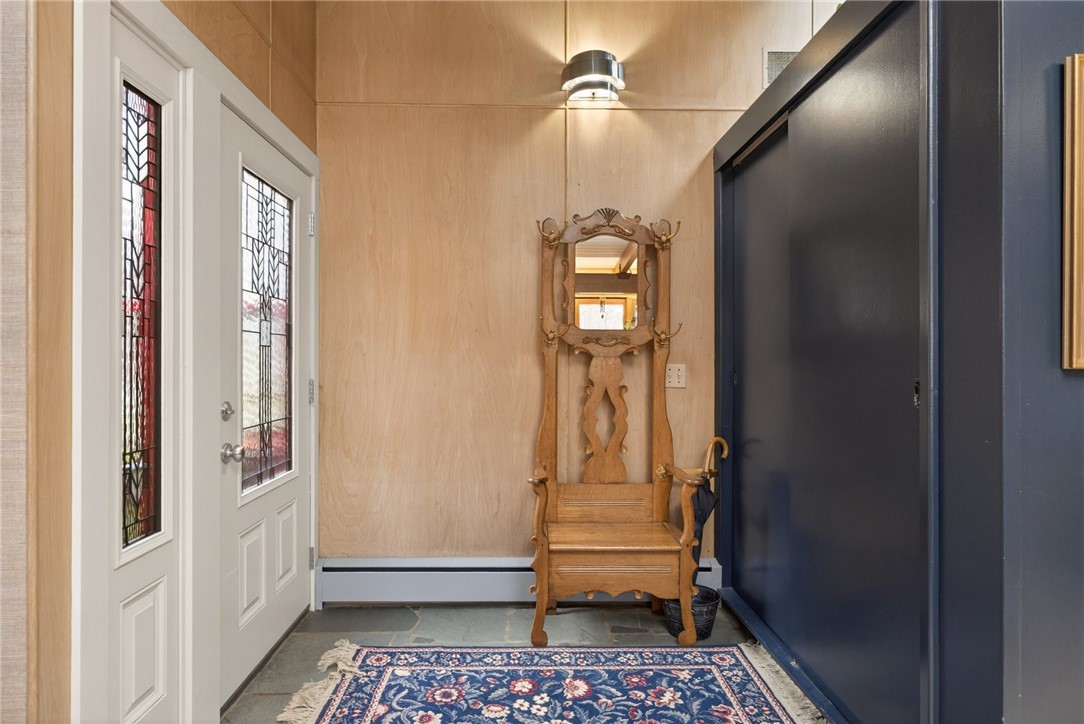 40 N Country Club Drive