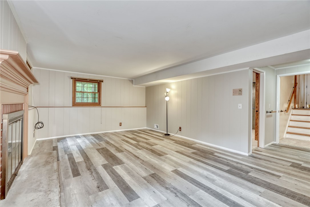 38 Bright Oaks Drive