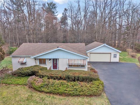 Homes For Sale - 538 Glenview Court<br/> Monroe County, Webster, NY 14580