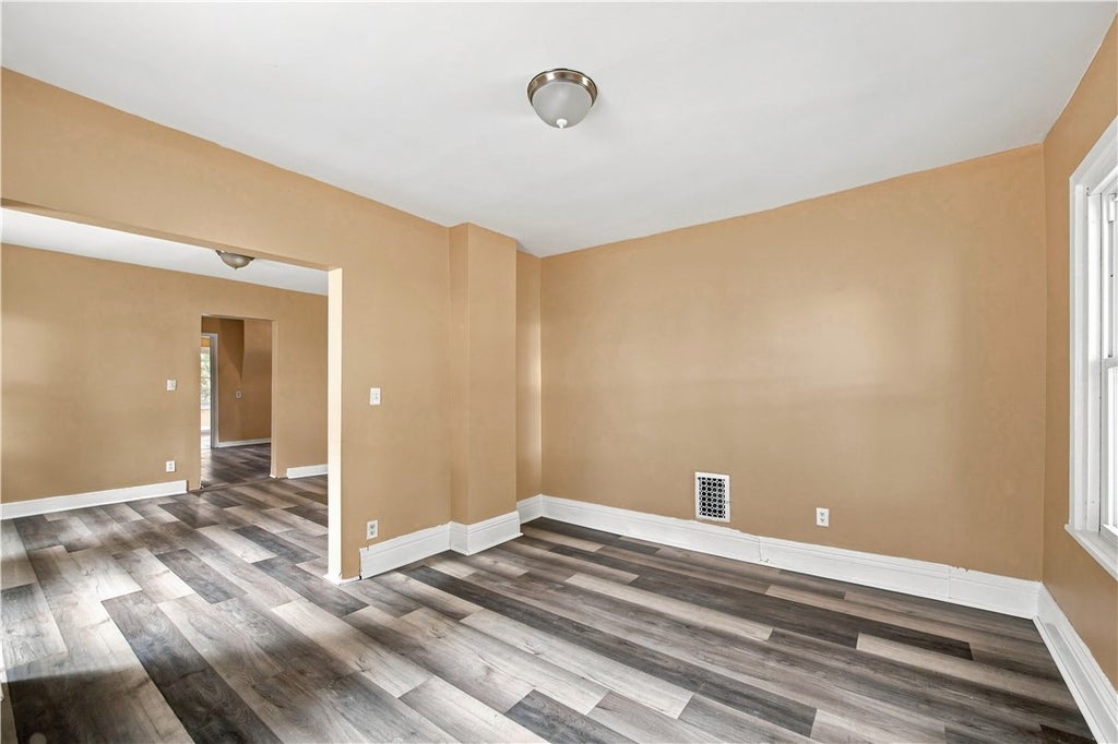 Photo of 112 Pennsylvania Avenue, Rochester, NY 14609 (MLS # R1710091)