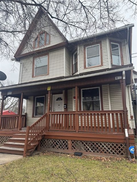 Photo of 751 Dewey #3 Avenue, Rochester, NY 14613 (MLS # R1659456)