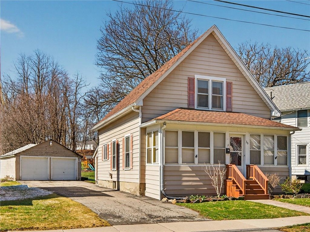 Photo of 30 Elm St St, Perry, NY 14530 (MLS # R1668458)