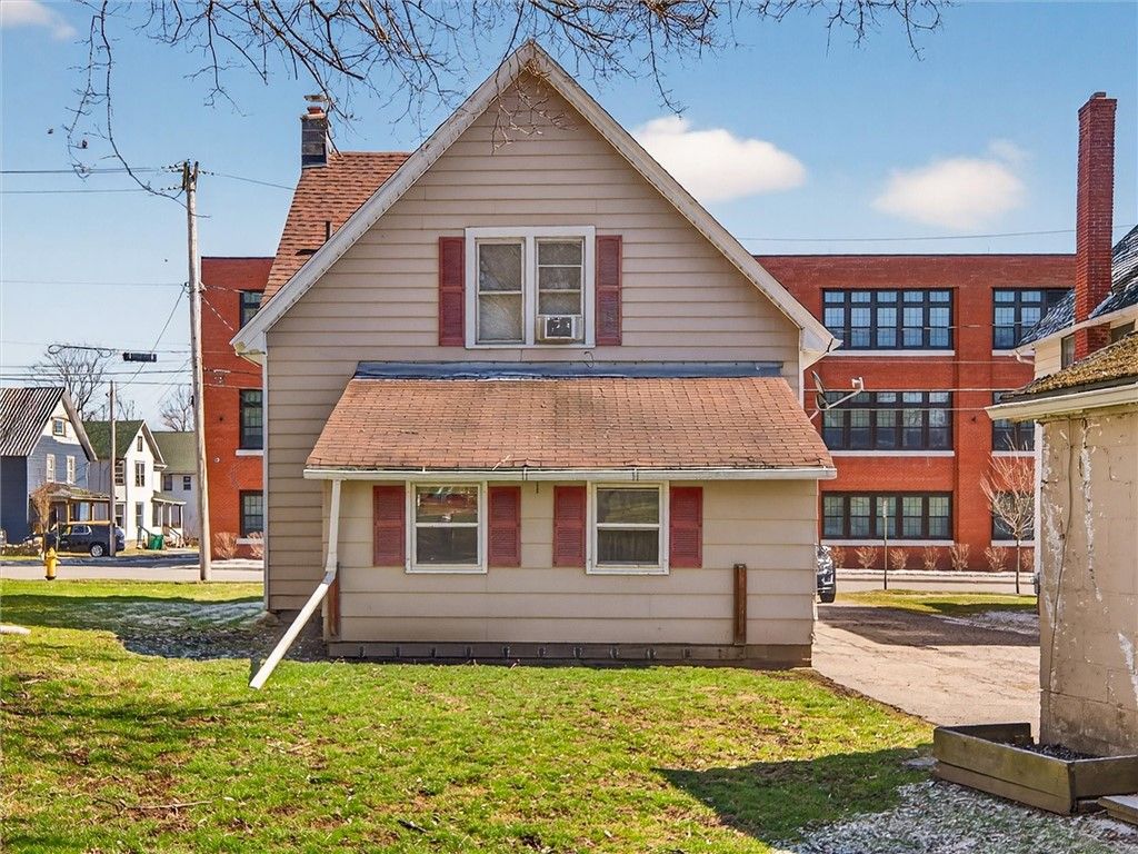 Photo of 30 Elm St St, Perry, NY 14530 (MLS # R1668458)