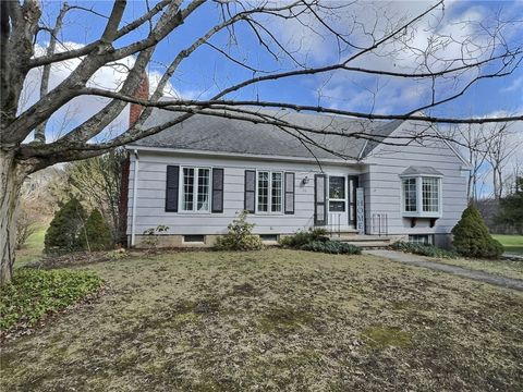 Homes For Sale - 76 Southern Hills Circle<br/> Henrietta, NY 14467