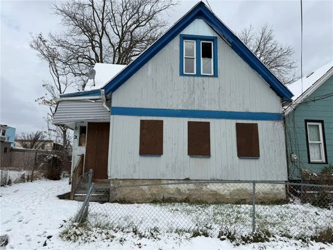 Photo of 20 Eiffel Place, Rochester, NY 14621 (MLS # R1675248)