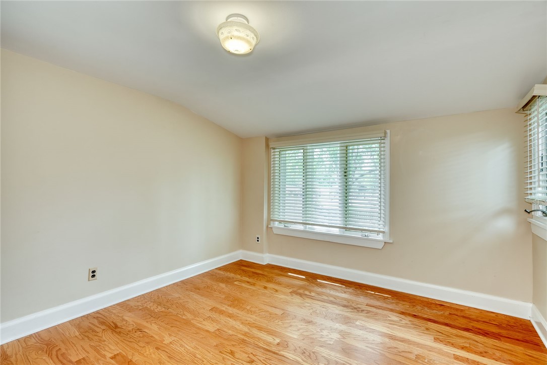 909 Spencerport Road, Gates, New York image 22