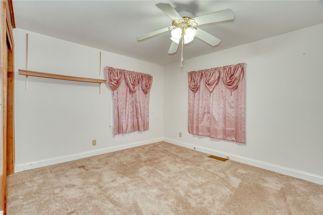 909 Spencerport Road, Gates, New York image 12