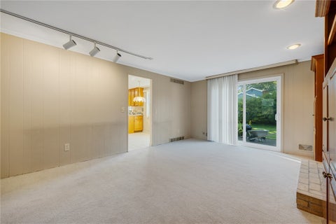 Tiny photo for 185 Viennawood Drive, Brighton, NY 14618 (MLS # R1713830)